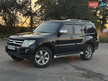 Авто Mitsubishi Pajero Wagon 2008 № 8123767