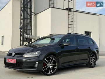 Авто Volkswagen Golf 2016 № 8123799