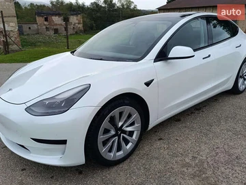 Авто Tesla Model 3 2022 № 8123807