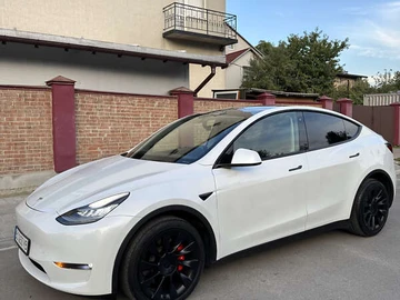 Авто Tesla Model Y 2020 № 8123930