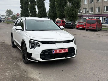 Авто KIA Niro 2023 № 8123931