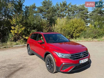 Авто Volkswagen Tiguan 2023 № 8123945