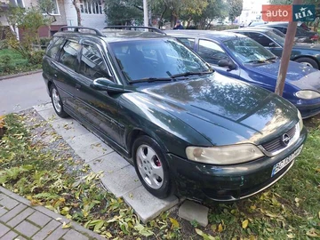 Авто Opel Vectra 2000 № 8124089