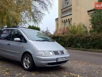 Авто Volkswagen Sharan 1999 № 8124094