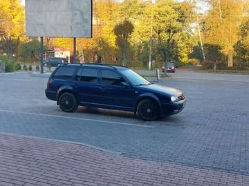 Авто Volkswagen Golf 2006 № 8124110