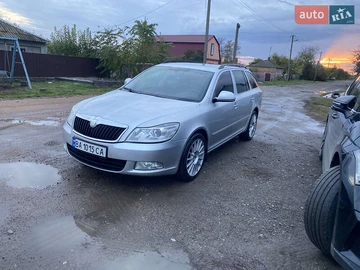 Авто Skoda Octavia 2012 № 8124389
