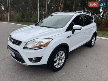 Авто Ford Kuga 2011 № 8124409