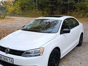 Авто Volkswagen Jetta 2012 № 8124423