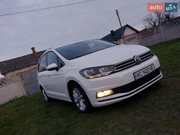 Авто Volkswagen Touran 2016 № 8124531