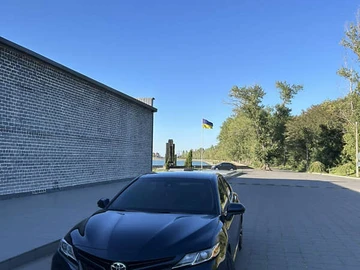 Авто Toyota Camry 2018 № 8124666