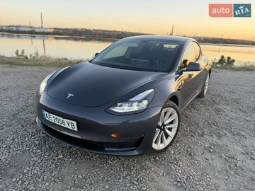 Авто Tesla Model 3 2022 № 8124669