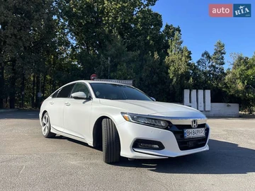 Авто Honda Accord 2018 № 8124673