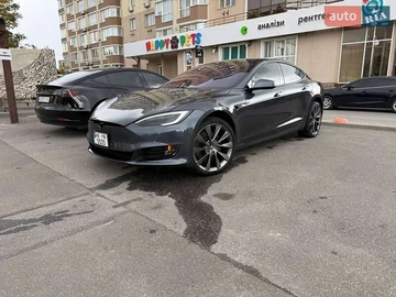 Авто Tesla Model S 2018 № 8124692