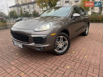 Авто Porsche Cayenne 2015 № 8124714