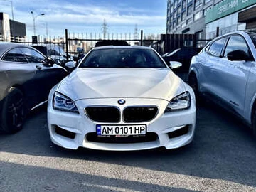 Авто BMW M6 2013 № 8124736