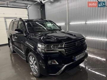 Авто Toyota Land Cruiser 2017 № 8124743