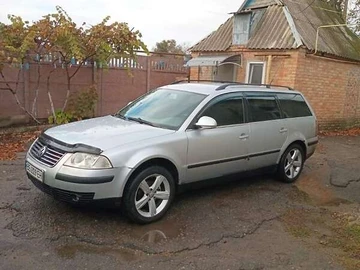 Авто Volkswagen Passat 2004 № 8124916