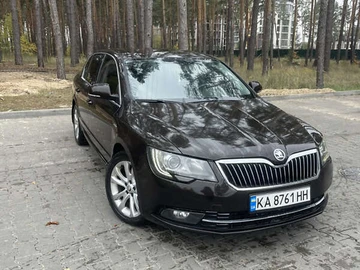 Авто Skoda Superb 2014 № 8125063