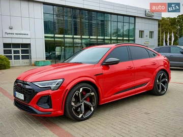 Авто Audi Sq8 E-Tron 2023 № 8125267