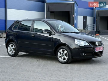 Авто Volkswagen Polo 2009 № 8125289