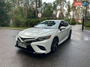 Авто Toyota Camry 2019 № 8125498