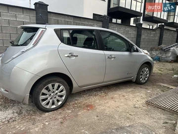Авто Nissan Leaf 2014 № 8125573