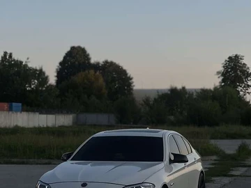 Авто BMW 5 Series 2011 № 8125681