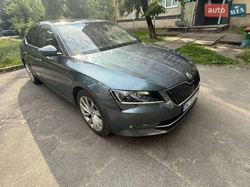 Авто Skoda Superb 2016 № 8125692