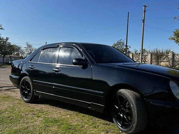 Авто Mercedes E-Class 2000 № 8125753