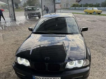 Авто BMW 3 Series 2001 № 8125926