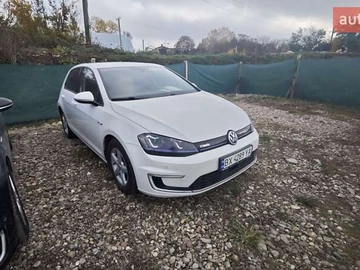 Авто Volkswagen E-Golf 2014 № 8125941