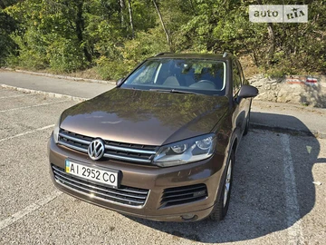 Авто Volkswagen Touareg 2012 № 8125973