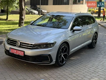 Авто Volkswagen Passat 2021 № 8125990