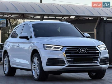 Авто Audi Q5 2020 № 8125996