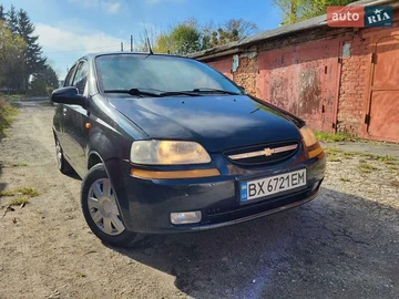 Авто Chevrolet Aveo 2005 № 8126188