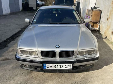 Авто BMW 7 Series 2000 № 8126191