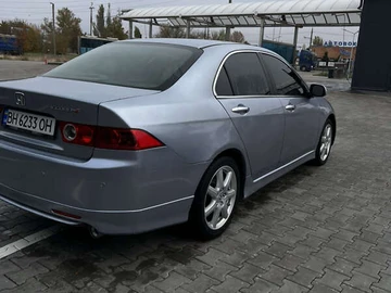 Авто Honda Accord 2004 № 8126216
