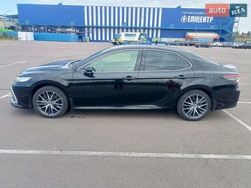 Авто Toyota Camry 2021 № 8126365