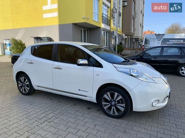 Авто Nissan Leaf 2014 № 8127074