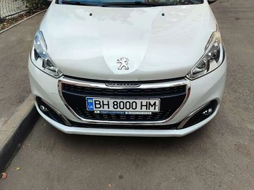 Авто Peugeot 208 2016 № 8127093