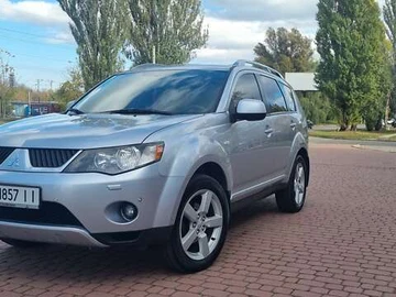 Авто Mitsubishi Outlander Xl 2007 № 8127114