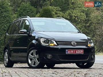 Авто Volkswagen Touran 2012 № 8127134