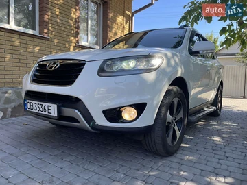 Авто Hyundai Santa Fe 2012 № 8127157