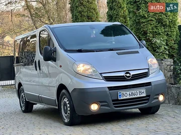 Авто Opel Vivaro 2012 № 8127160