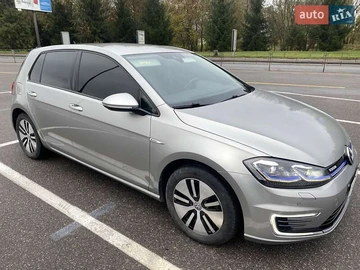 Авто Volkswagen E-Golf 2019 № 8127165