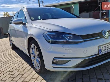 Авто Volkswagen Golf 2020 № 8127182