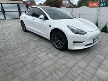 Авто Tesla Model 3 2021 № 8127191