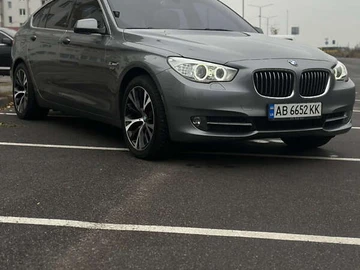 Авто BMW 5 Series Gt 2012 № 8127203