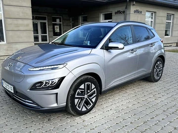 Авто Hyundai Kona 2023 № 8127215
