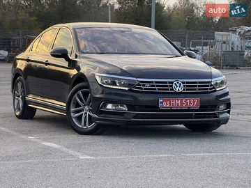 Авто Volkswagen Passat 2018 № 8127220